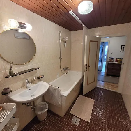 Monika Knoflach * Innsbruck