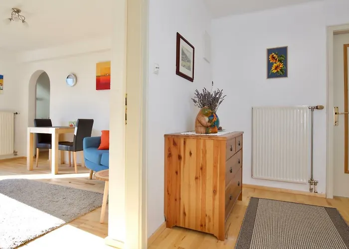 Monika Knoflach * 因斯布鲁克